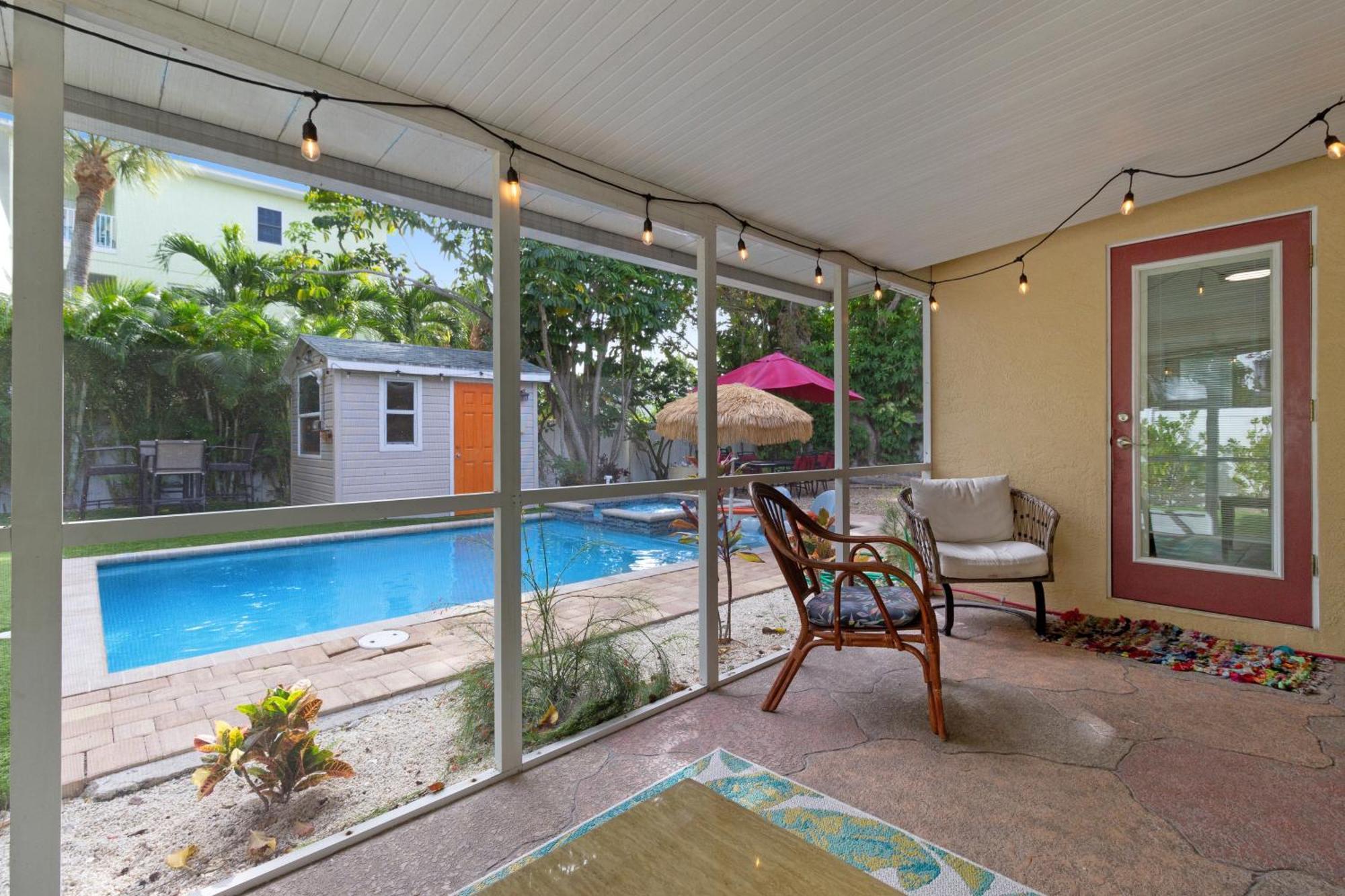 Getaway On Gladiolus Villa Anna Maria Exterior foto