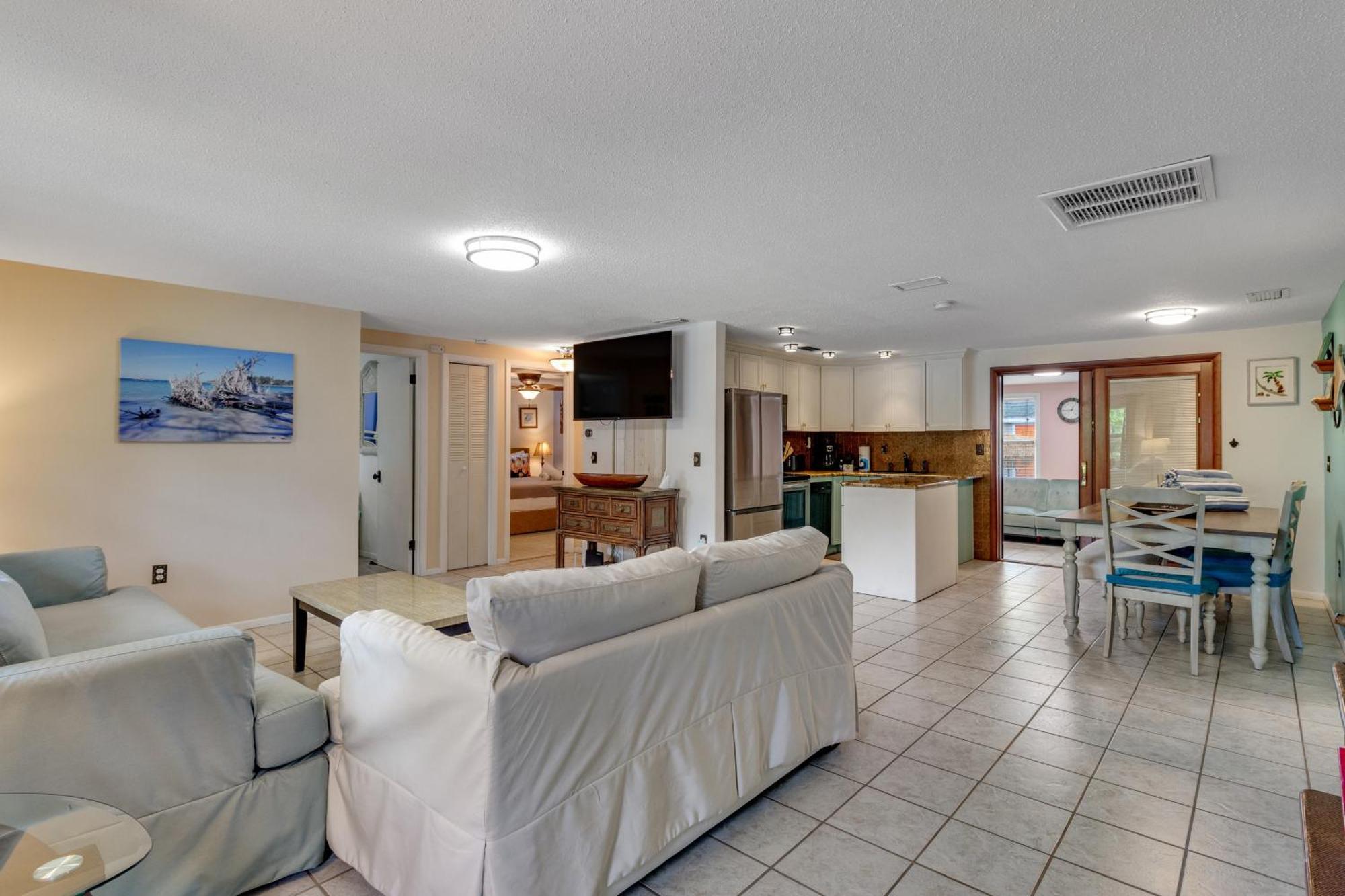 Getaway On Gladiolus Villa Anna Maria Exterior foto
