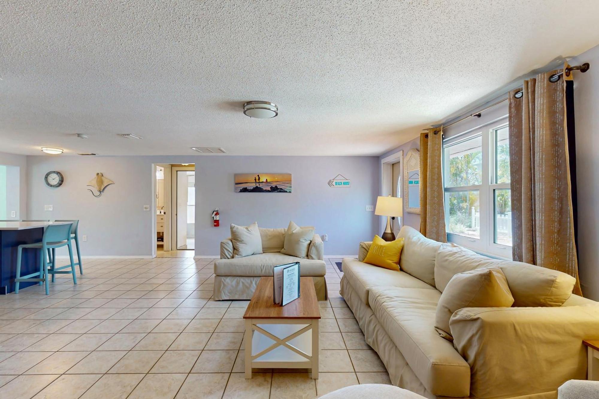 Getaway On Gladiolus Villa Anna Maria Exterior foto