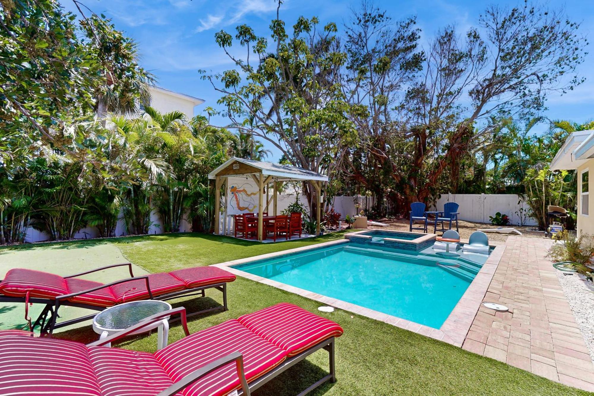 Getaway On Gladiolus Villa Anna Maria Exterior foto